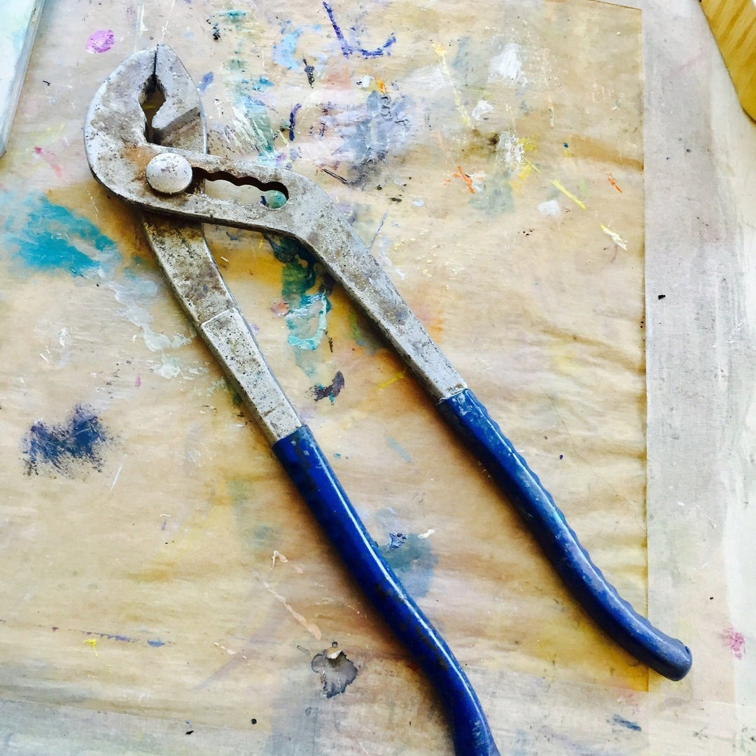 Spotlight on art tools: Heavy duty water pump pliers